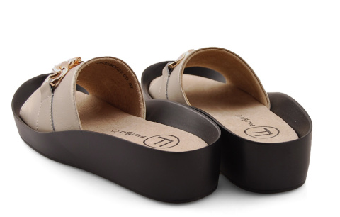 Filippo DK3590 złote skórzane klapki Filippo DK3590 złote skórzane klapki