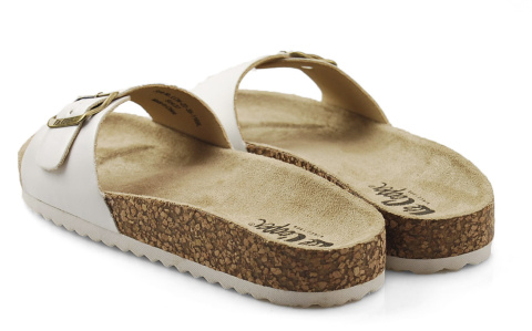 Lee Cooper LCW-22-35-1169L białe klapki Lee Cooper LCW-22-35-1169L białe klapki