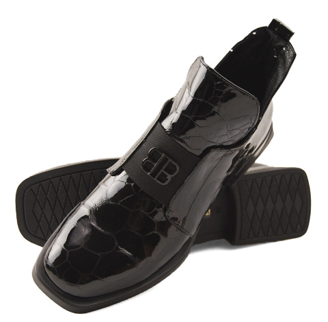 Boccato 049.1739 czarne skórzane botki