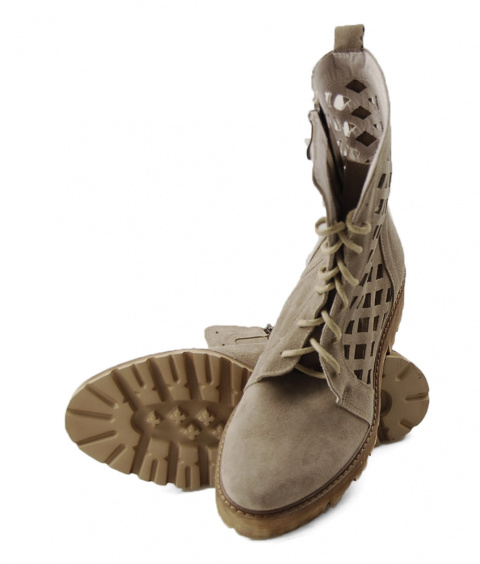 Dwunasty Shoes 804/E beżowe skórzane botki Dwunasty Shoes 804/E beżowe skórzane botki