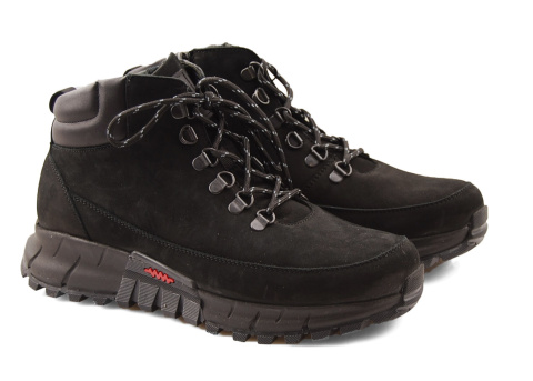 Krisbut 6763-1-7 czarne skórzane botki