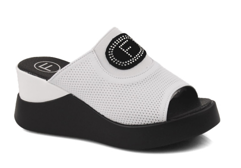 Filippo DK6141 białe skórzane klapki Filippo DK6141 białe skórzane klapki