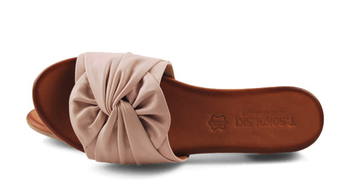 T.Sokolski 226-902 pudrowe skórzane klapki