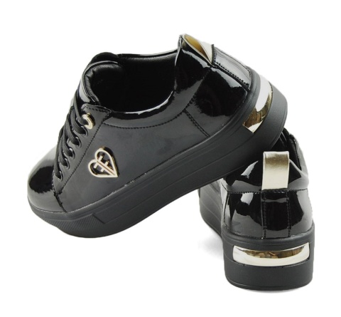 Filippo DP3533/25 czarne skórzane półbuty lakierowane Filippo DP3533/25 czarne skórzane półbuty lakierowane