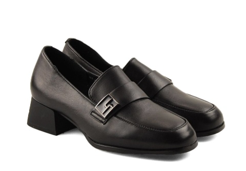 T.Sokkolski J25-191 czarne skórzane półbuty