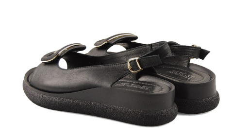 T.Sokolski L25-138 czarne skórzane sandały