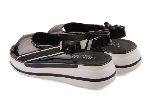 T.Sokolski L25-17 czarne skórzane sandały