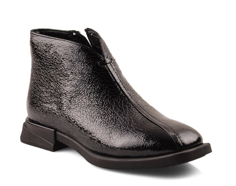 Boccato 049.1782 czarne skórzane botki