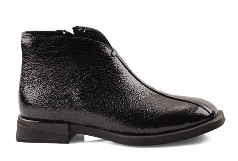 Boccato 049.1782 czarne skórzane botki